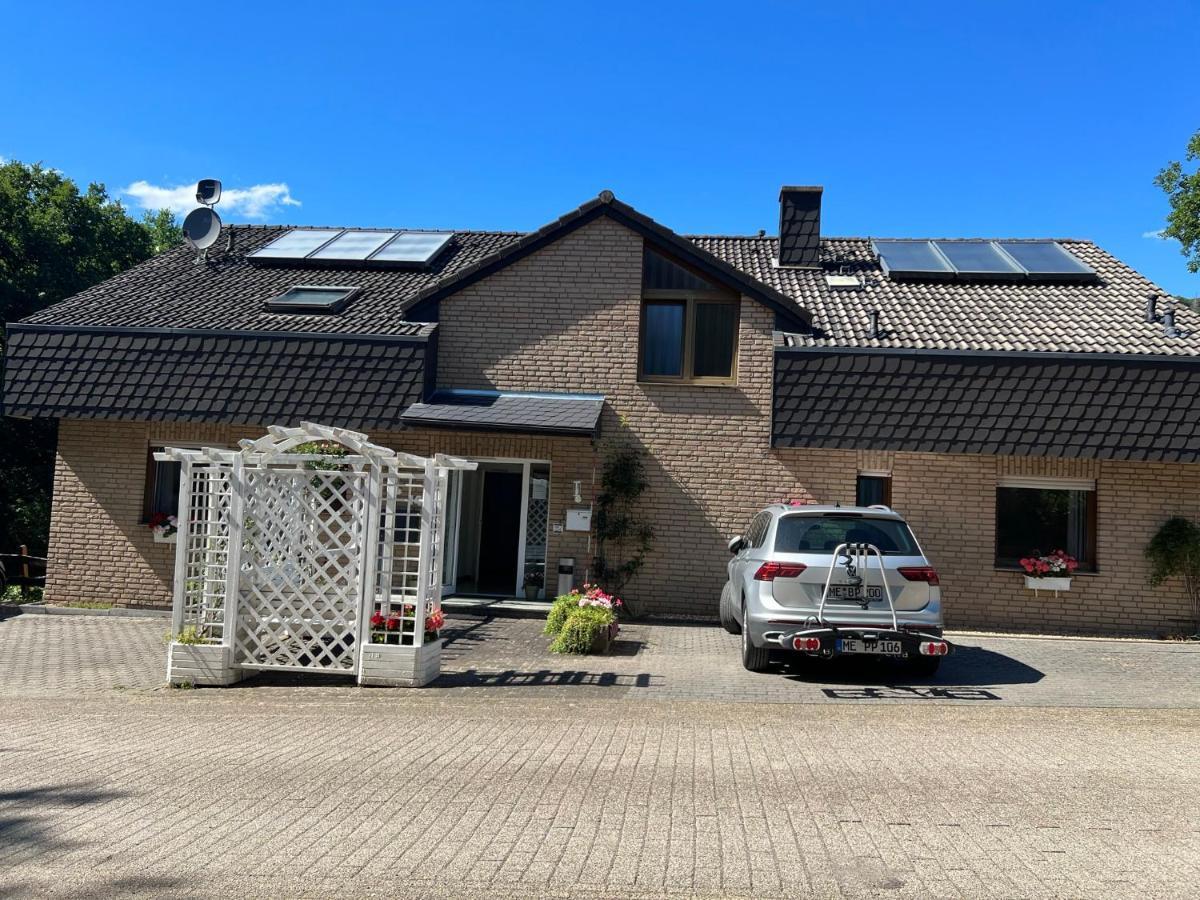 Gaestehaus Zum Buchenweg Hasenfeld Exteriér fotografie